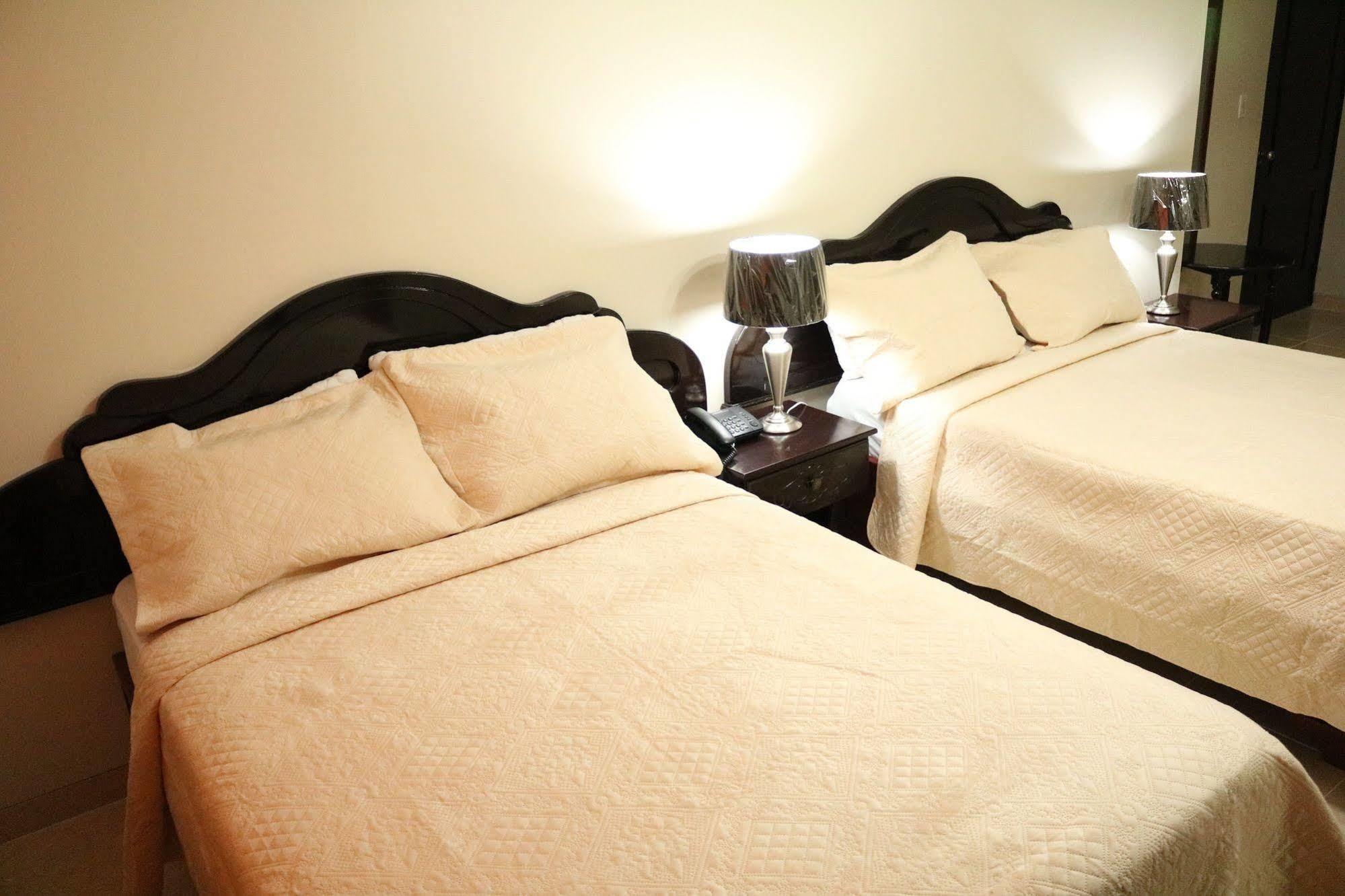 Hotel Parador Hotel 3*